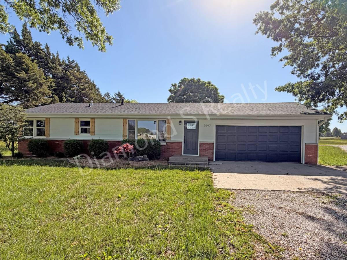 House for rent at 9297 E State Highway D, Rogersville, MO 65742