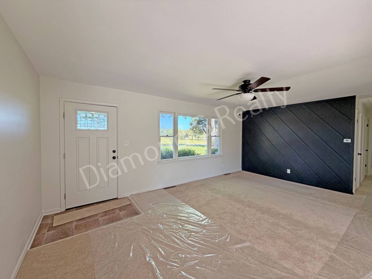 House for rent at 9297 E State Highway D, Rogersville, MO 65742