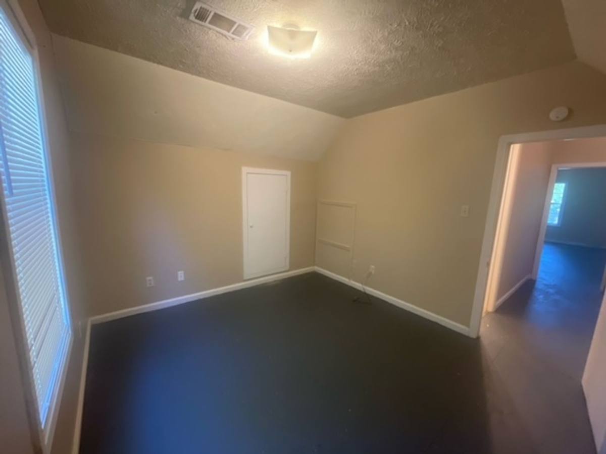 House for rent at 124 Money St, Tupelo, MS 38801