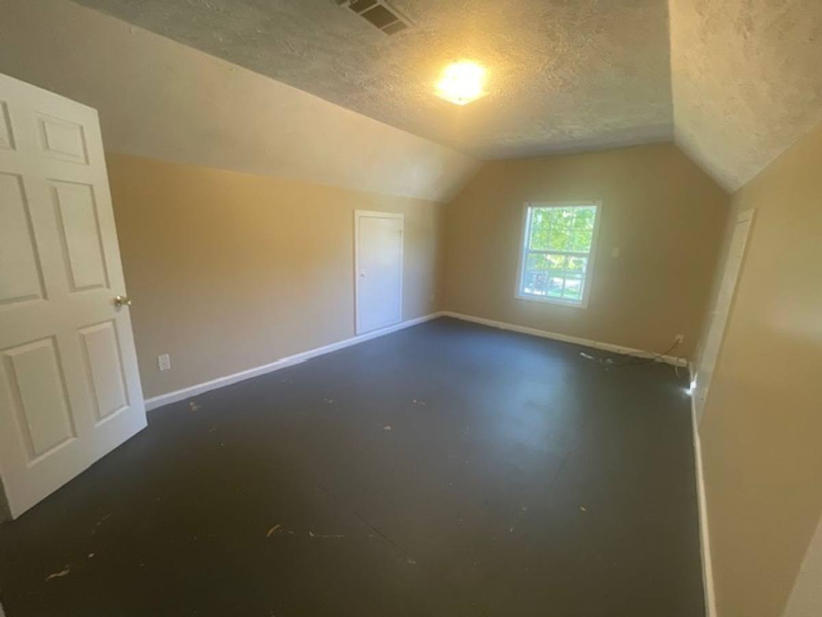 House for rent at 124 Money St, Tupelo, MS 38801