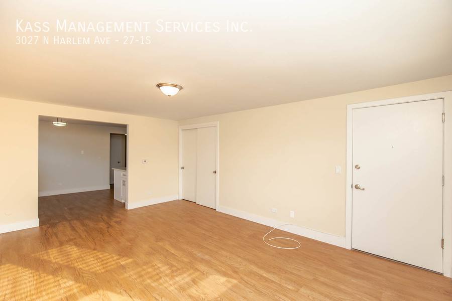 Apartment for rent at 3027 N Harlem Ave #27-1S, Chicago, IL 60634