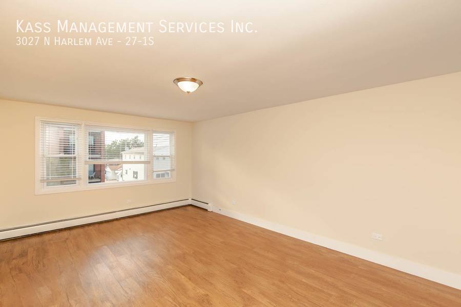 Apartment for rent at 3027 N Harlem Ave #27-1S, Chicago, IL 60634