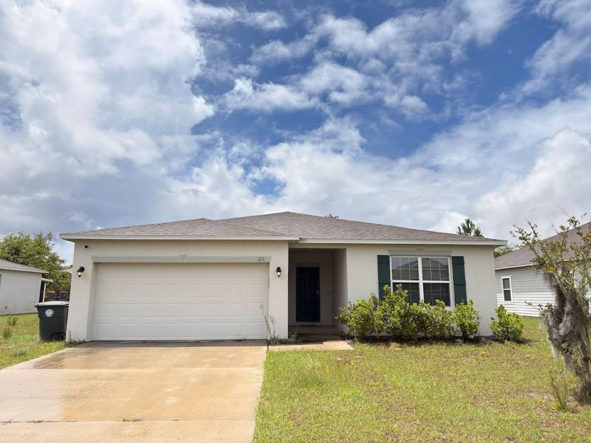 House for rent at 123 College St, Kingsland, GA 31548