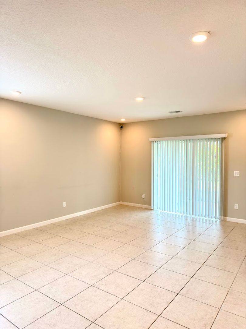 House for rent at 123 College St, Kingsland, GA 31548