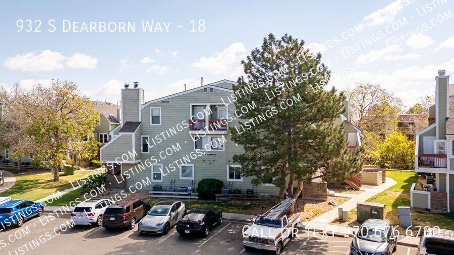 Condo for rent at 932 S Dearborn Way #18, Aurora, CO 80012