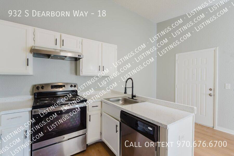 Condo for rent at 932 S Dearborn Way #18, Aurora, CO 80012