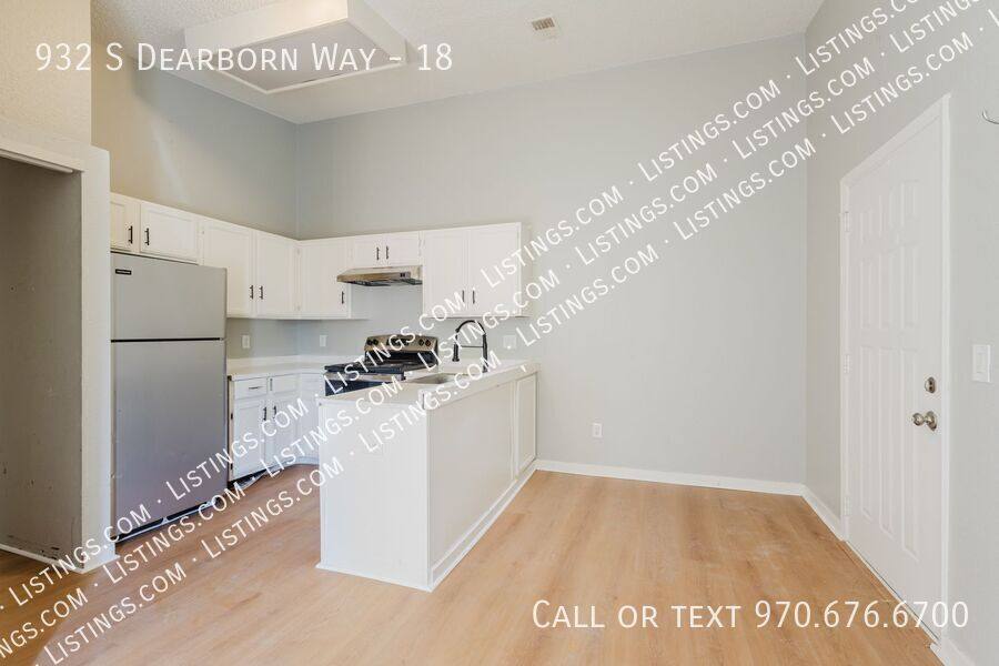 Condo for rent at 932 S Dearborn Way #18, Aurora, CO 80012
