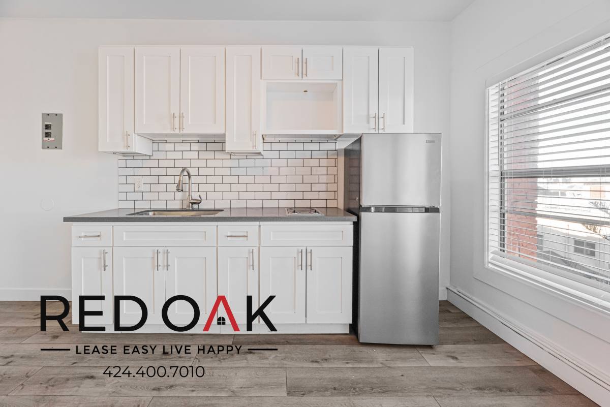Condo for rent at 744 Beacon Ave #314, Los Angeles, CA 90017