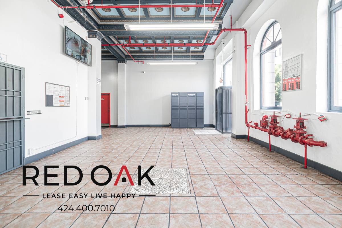 Condo for rent at 744 Beacon Ave #314, Los Angeles, CA 90017