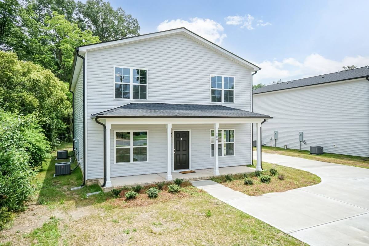 Apartment for rent at 208 S Leslie St, Goldsboro, NC 27530