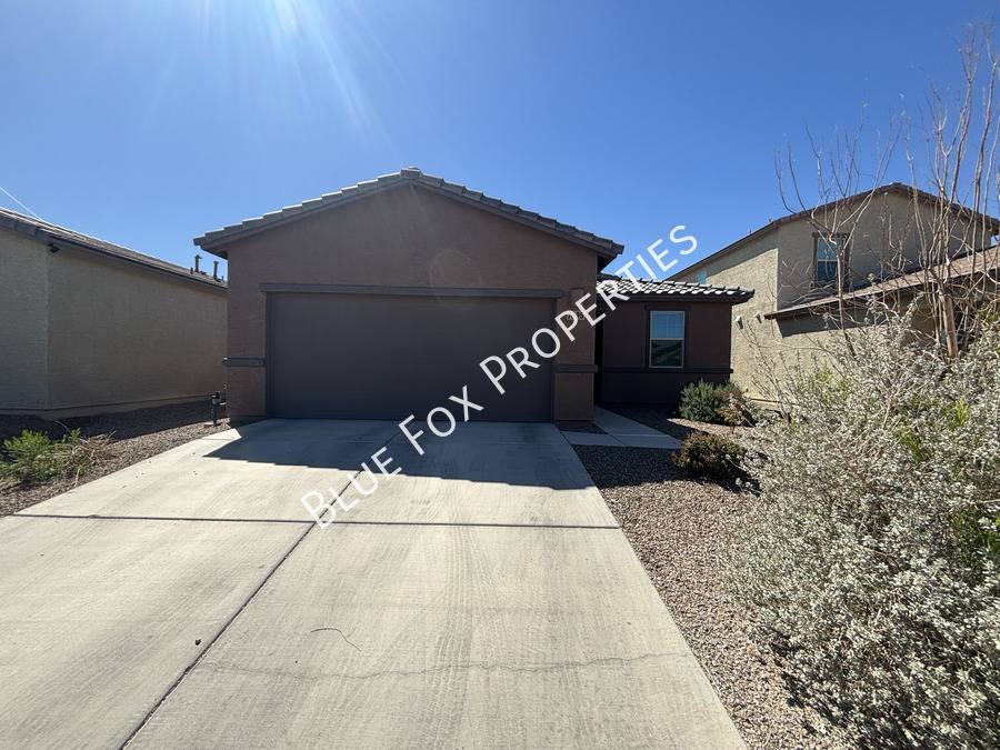 House for rent at 7095 W Jadewood Lane, Tucson, AZ 85757