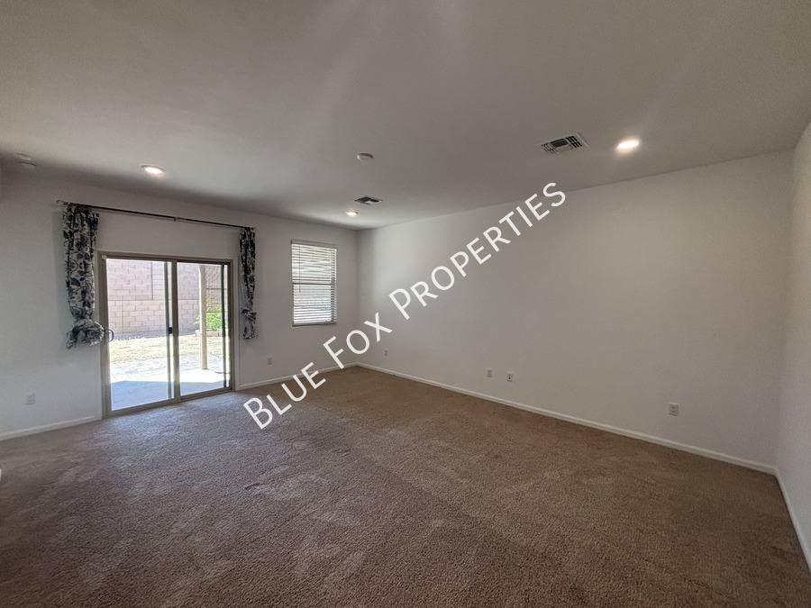 House for rent at 7095 W Jadewood Lane, Tucson, AZ 85757