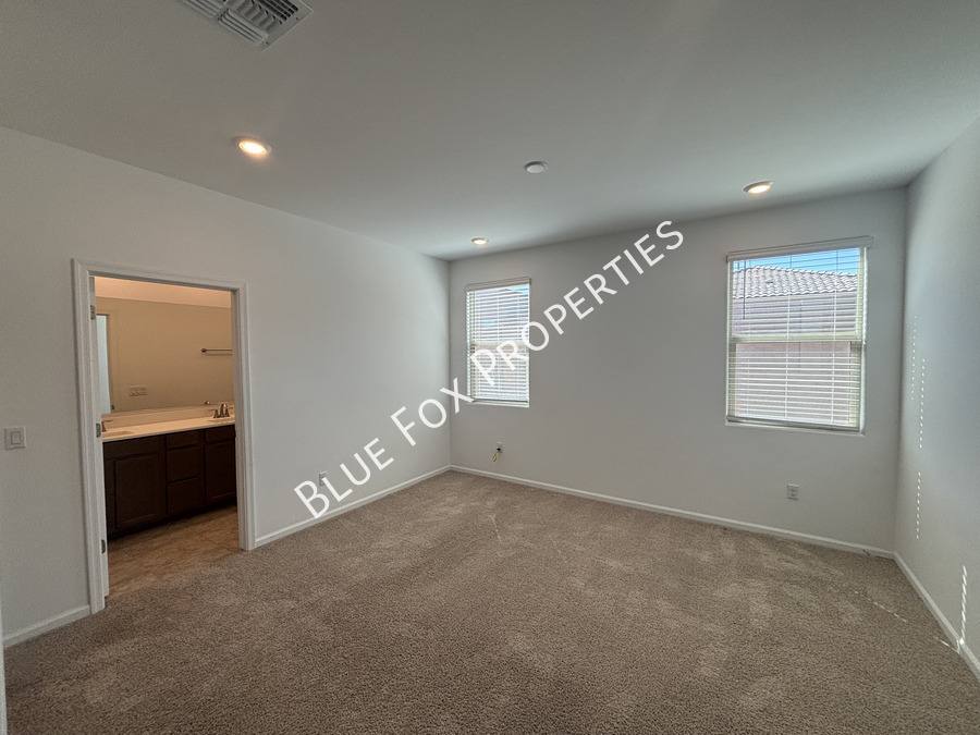 House for rent at 7095 W Jadewood Lane, Tucson, AZ 85757