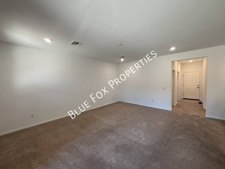 House for rent at 7095 W Jadewood Lane, Tucson, AZ 85757