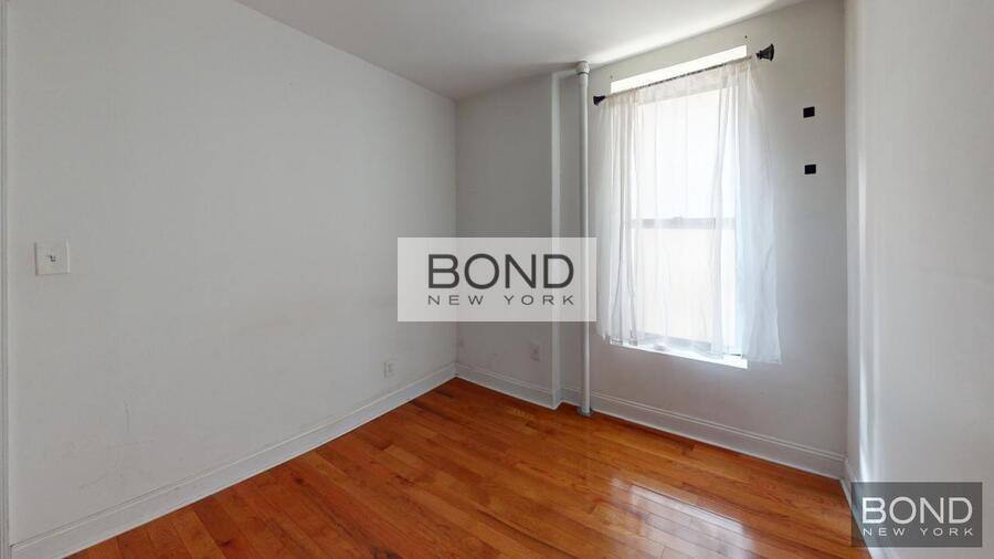 Apartment for rent at 1427 York Ave #2, New York, NY 10021