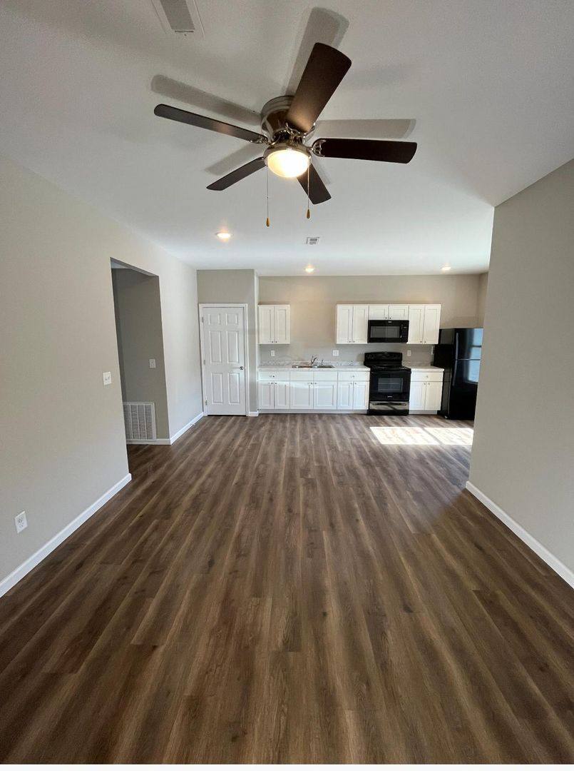 Apartment for rent at 142 Cane Creek Lane, Jackson, MO 63755