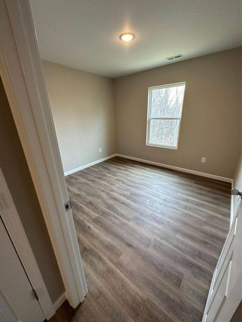 Apartment for rent at 142 Cane Creek Lane, Jackson, MO 63755