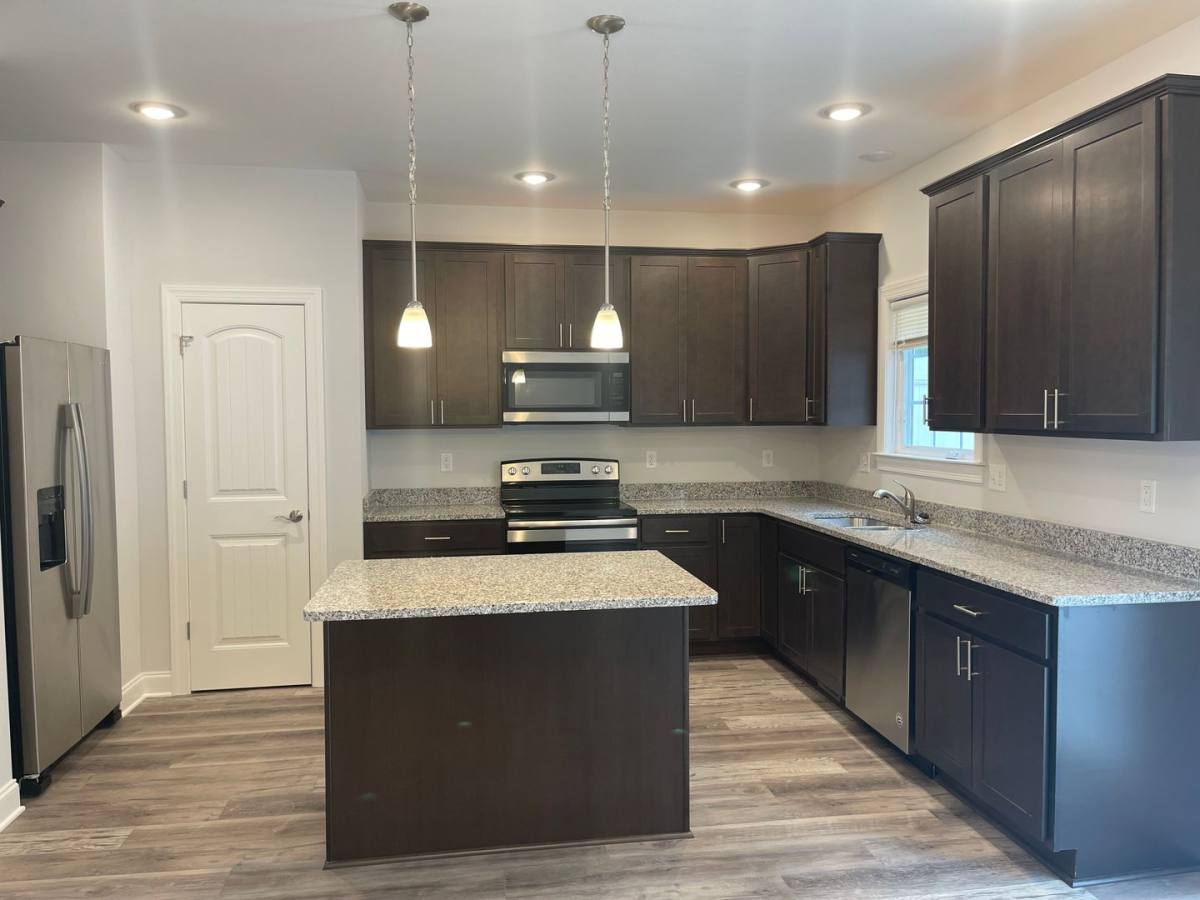Townhouse for rent at 1194 Bluemoon Dr, Harrisonburg, VA 22801