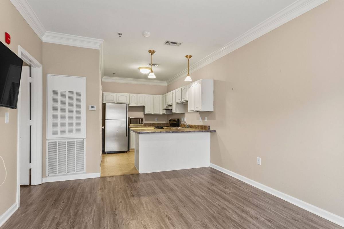 Condo for rent at 303 Helen Keller Blvd, Tuscaloosa, AL 35404