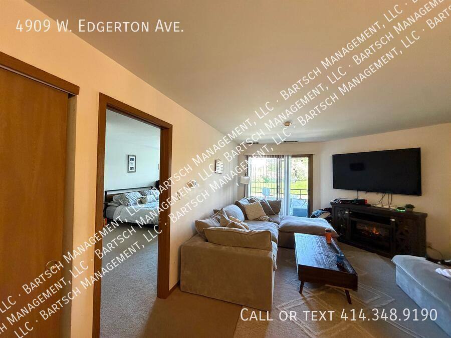 Apartment for rent at 4909 W Edgerton Ave #214, Milwaukee, WI 53220