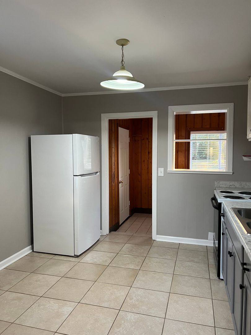House for rent at 122 Forest Ave, Enterprise, AL 36330