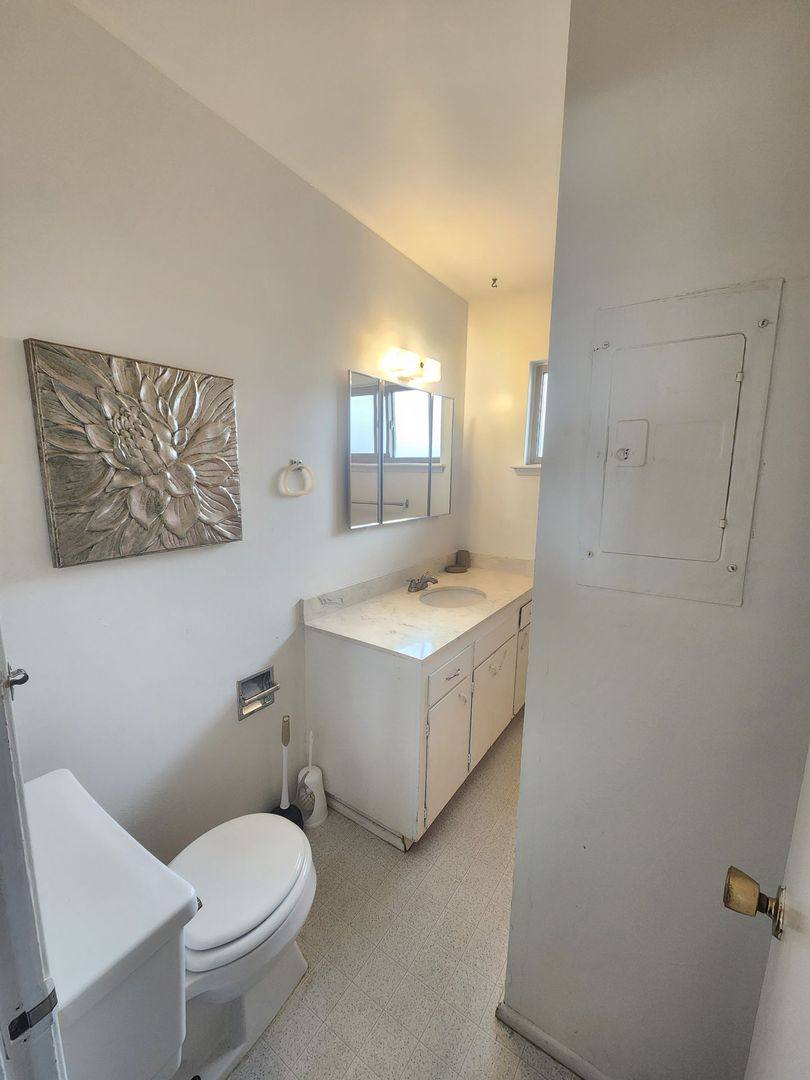 Apartment for rent at 73636 Cactus Dr, Twentynine Palms, CA 92277