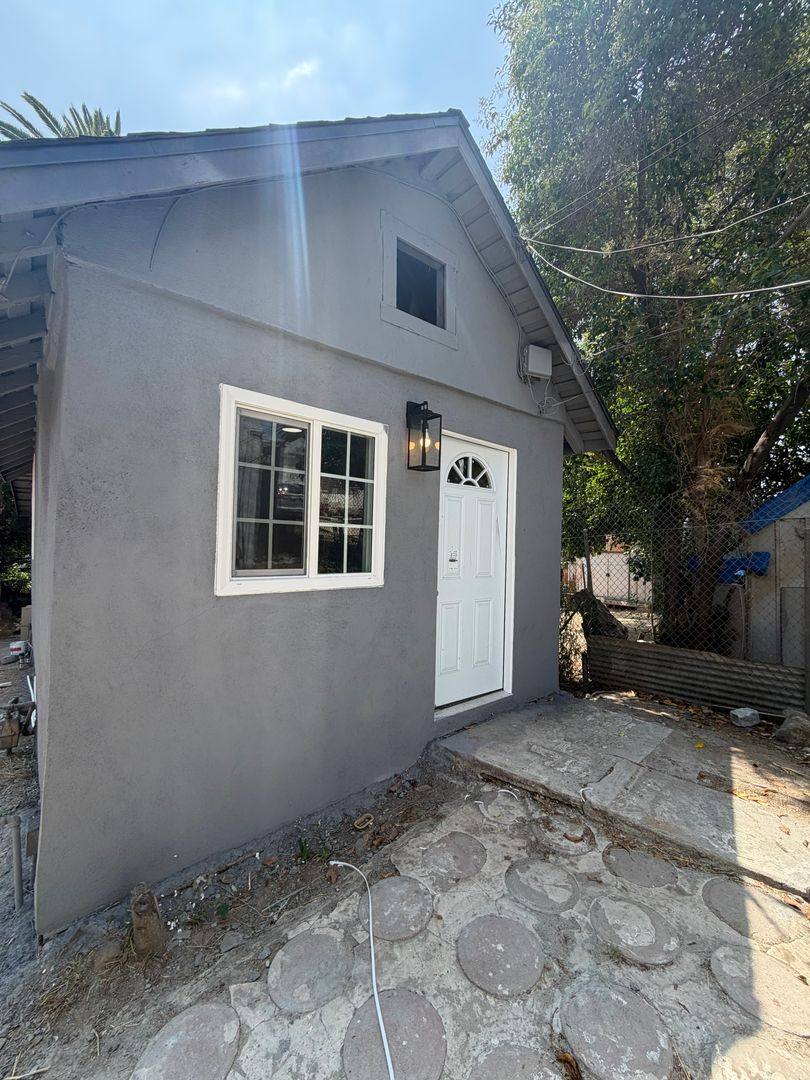 Apartment for rent at 152 S Bonnie Beach, Los Angeles, CA 90063