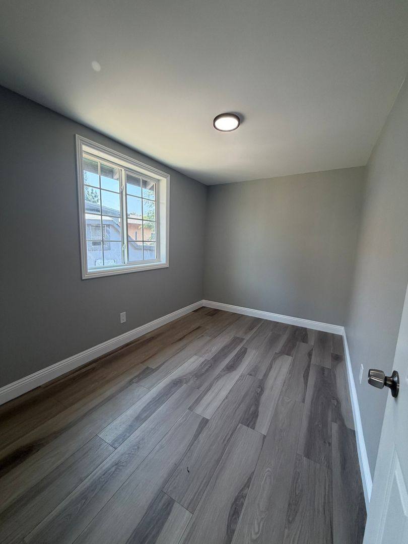 Apartment for rent at 152 S Bonnie Beach, Los Angeles, CA 90063