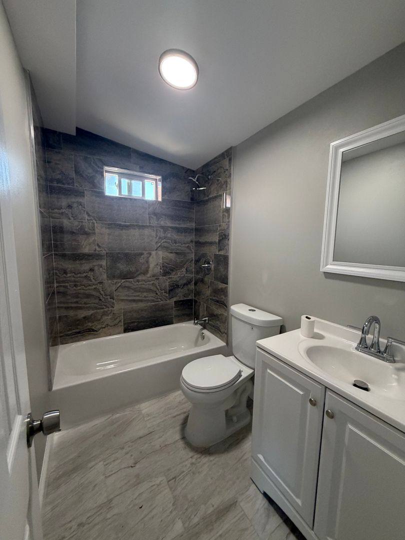 Apartment for rent at 152 S Bonnie Beach, Los Angeles, CA 90063