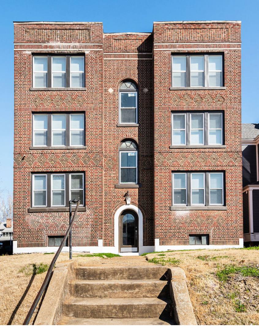 Apartment for rent at 6043 Clemens Ave, Saint Louis, MO 63112