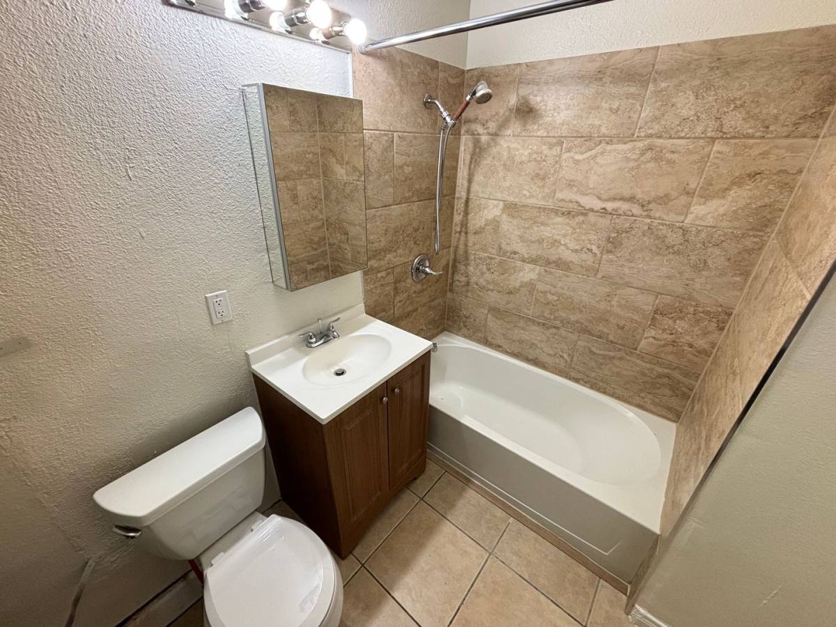 Apartment for rent at 1420 Putnam Ave, North Las Vegas, NV 89030