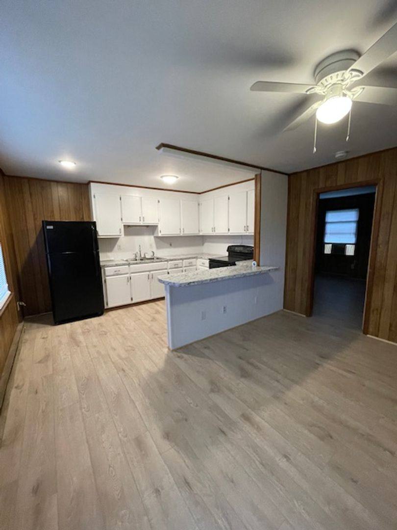 Apartment for rent at 203 E Webb St, Dallas, NC 28034
