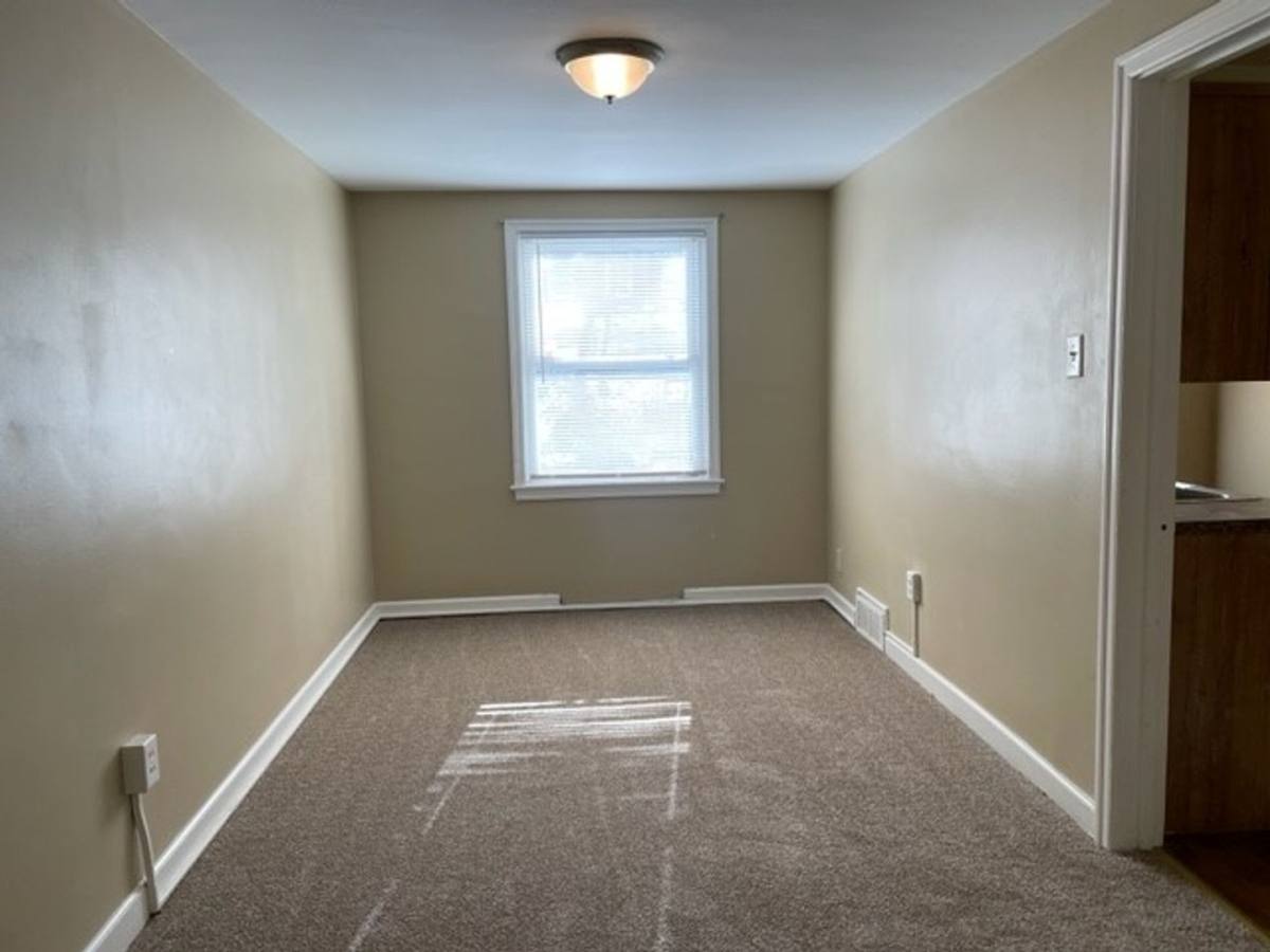 Townhouse for rent at 2335 Kensington St, Harrisburg, PA 17104