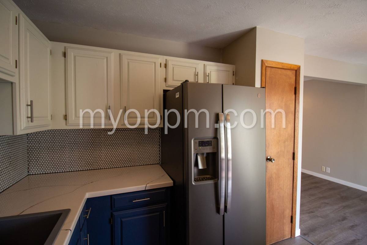 House for rent at 9129 Grand Ave, Omaha, NE 68134