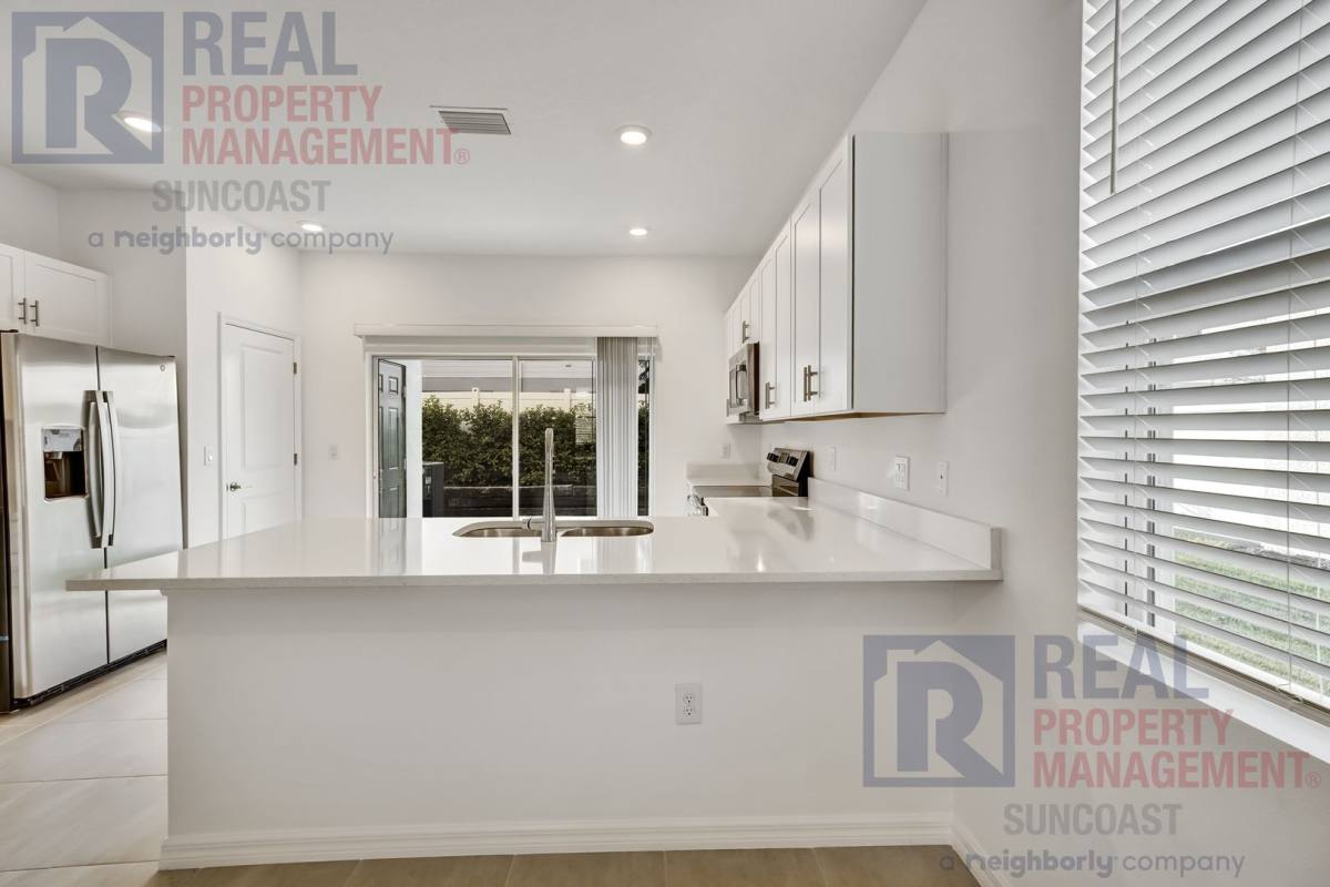 Townhouse for rent at 8700 Daybreak St, Sarasota, FL 34241