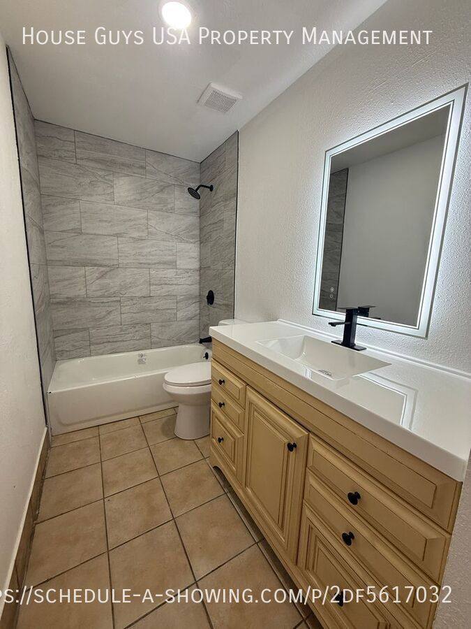 Apartment for rent at 9715 E 35th Terrace S #B-3, Independence, MO 64052