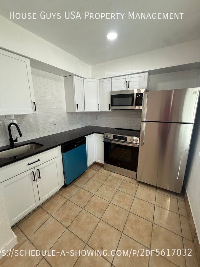 Apartment for rent at 9715 E 35th Terrace S #B-3, Independence, MO 64052