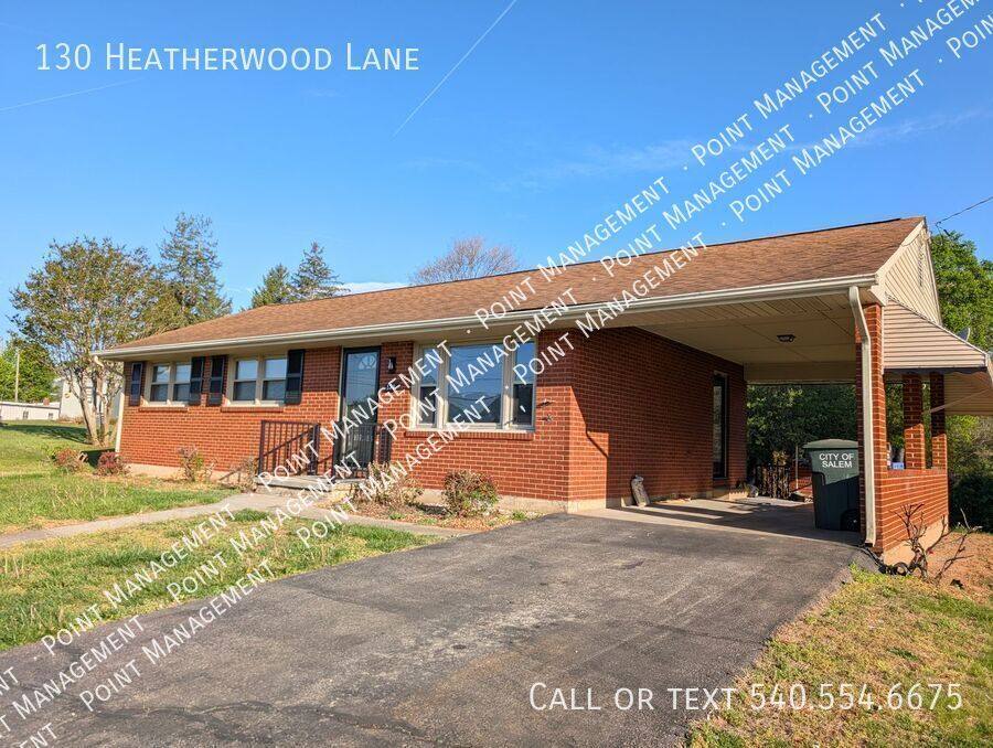 House for rent at 130 Heatherwood Lane, Salem, VA 24153