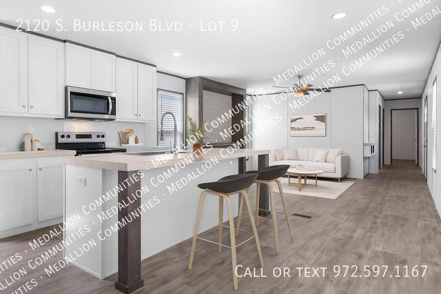 House for rent at 2120 S Burleson Blvd #9, Burleson, TX 76028