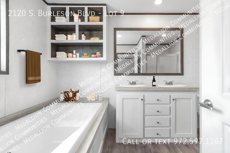 House for rent at 2120 S Burleson Blvd #9, Burleson, TX 76028