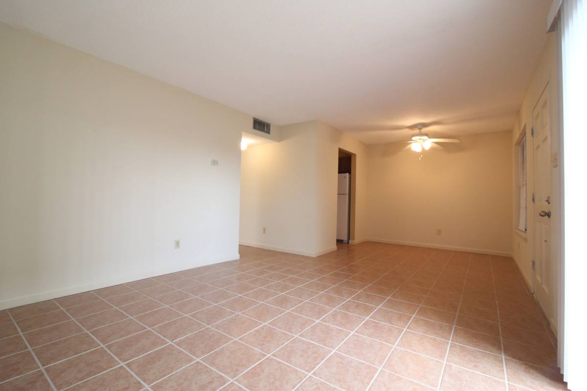 Apartment for rent at 5000 W Congress St, Lafayette, LA 70506