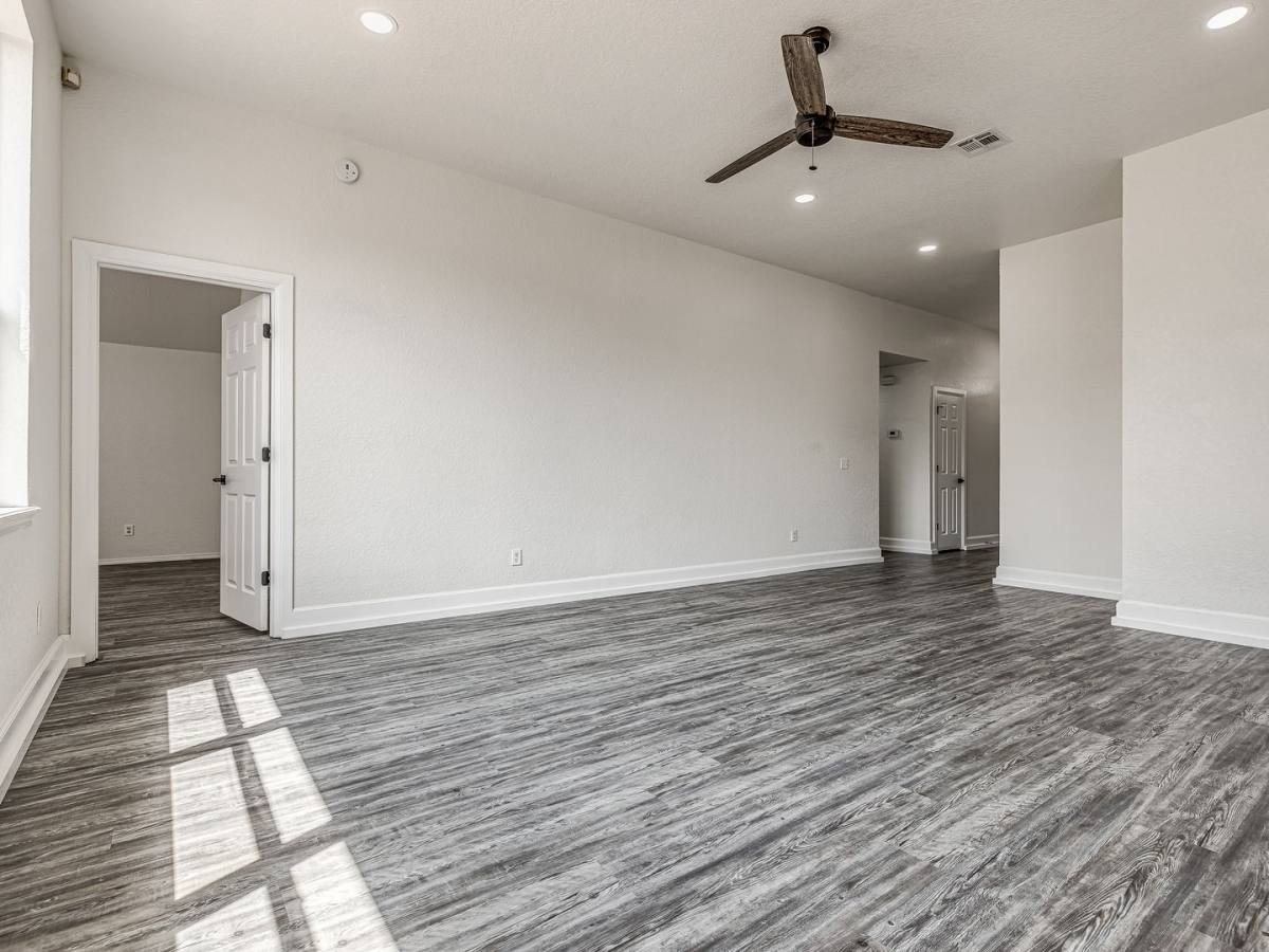 House for rent at 10640 NW 34th St, Yukon, OK 73099