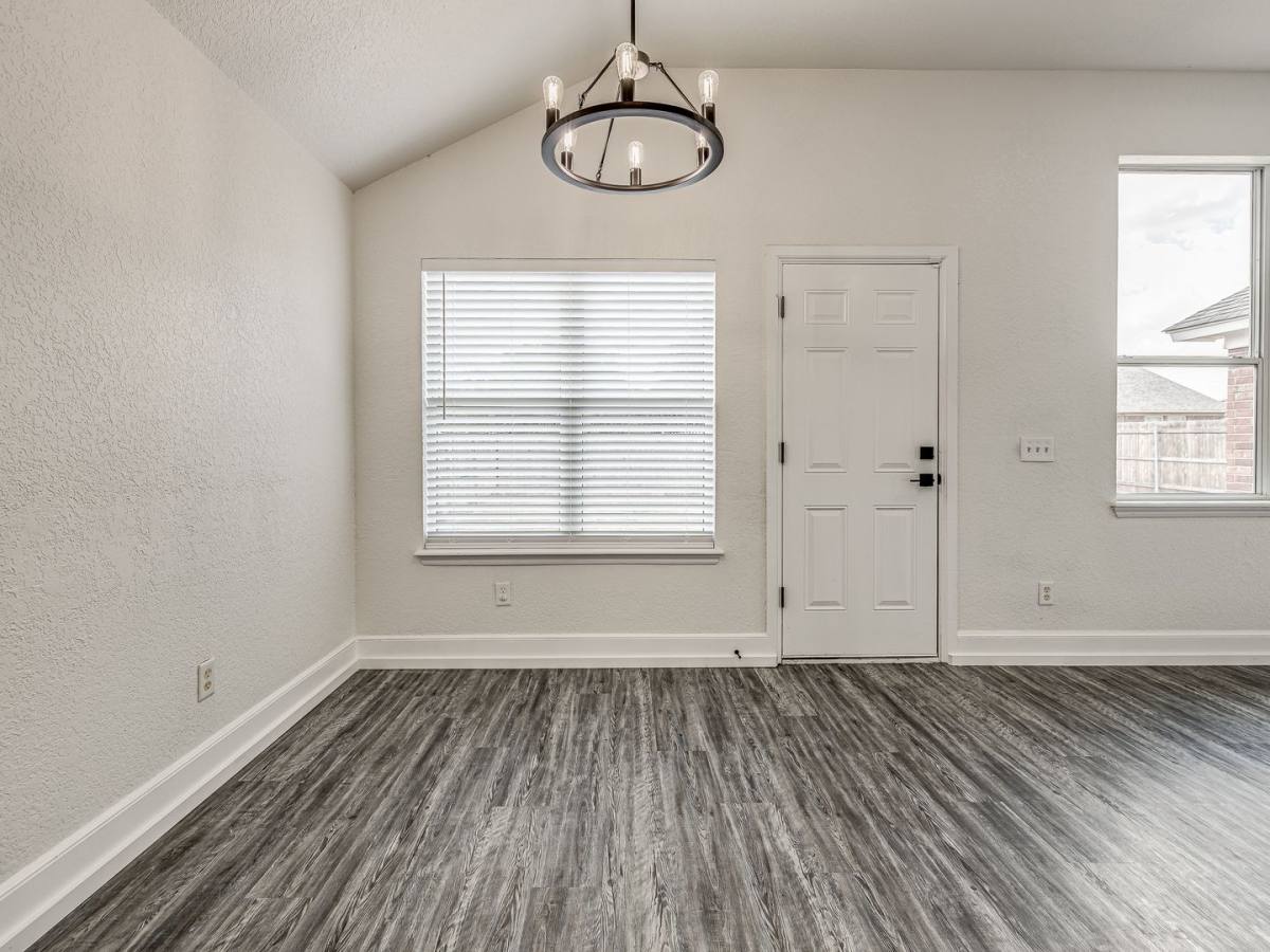 House for rent at 10640 NW 34th St, Yukon, OK 73099
