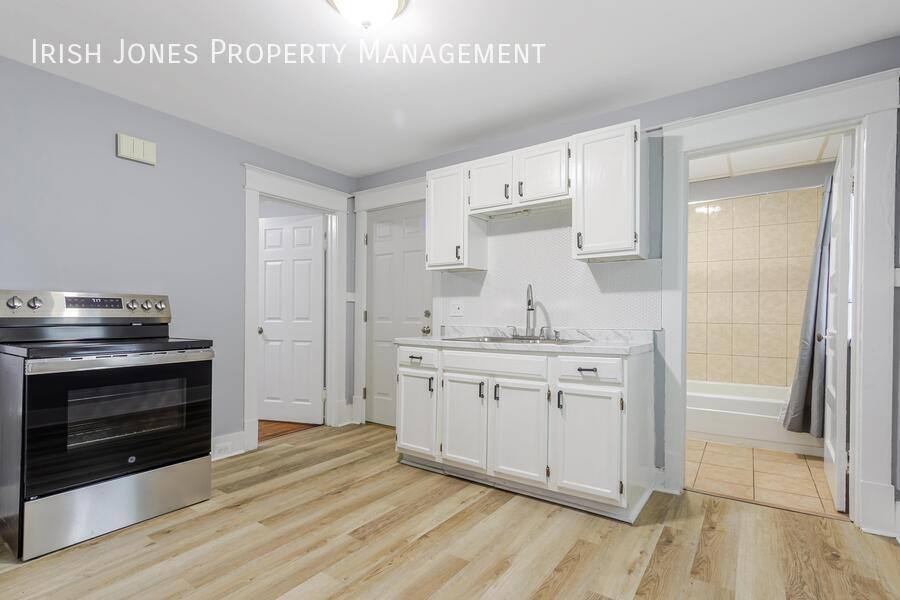 Apartment for rent at 239 Crowley Ave #1, Buffalo, NY 14207
