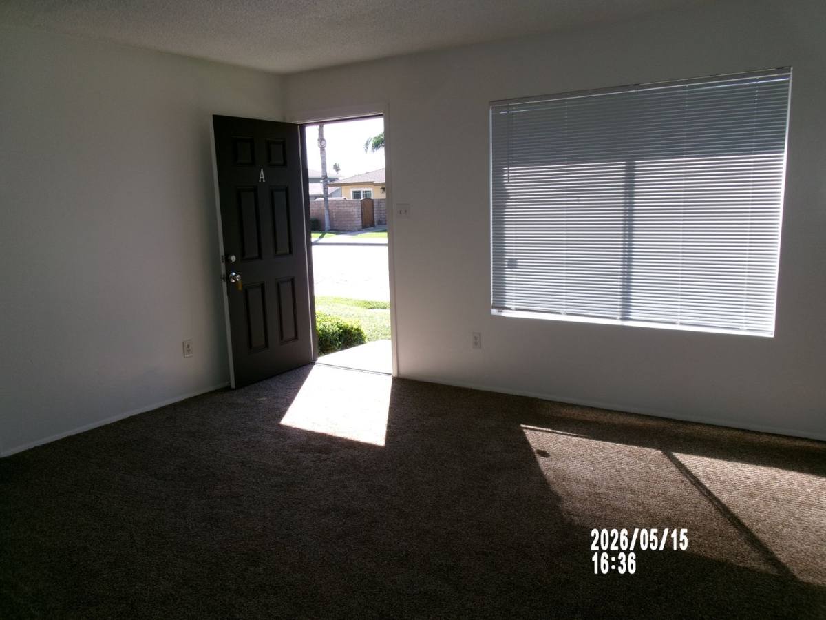 Apartment for rent at 1818 Hasti Acres Dr, Bakersfield, CA 93309