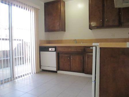 Apartment for rent at 1818 Hasti Acres Dr, Bakersfield, CA 93309