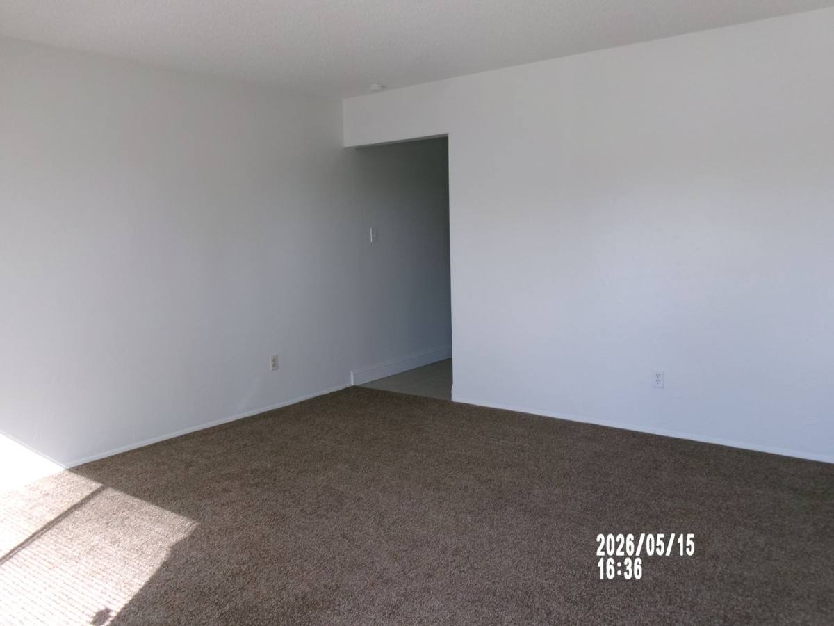 Apartment for rent at 1818 Hasti Acres Dr, Bakersfield, CA 93309