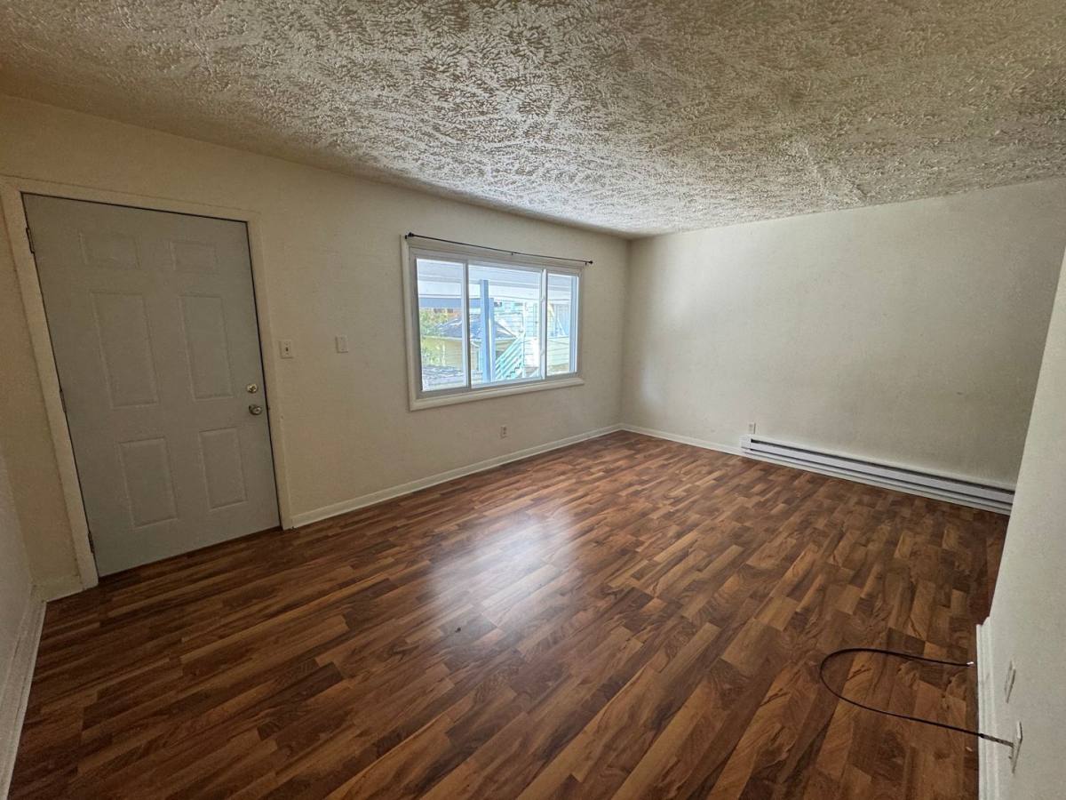 Apartment for rent at 723 20th St, Rock Island, IL 61201