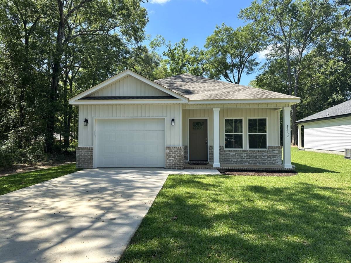 House for rent at 1332 Jackson St, Baker, FL 32531
