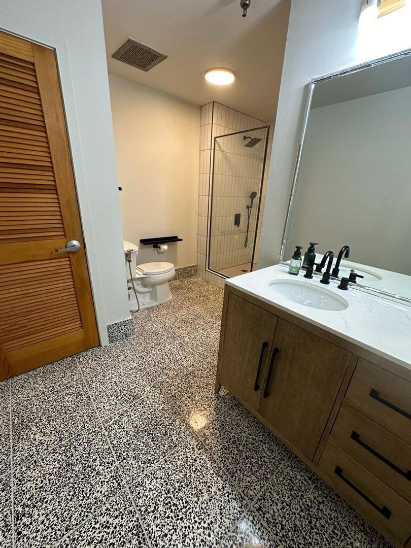 Apartment for rent at 505 Whitehall St SW, Atlanta, GA 30303